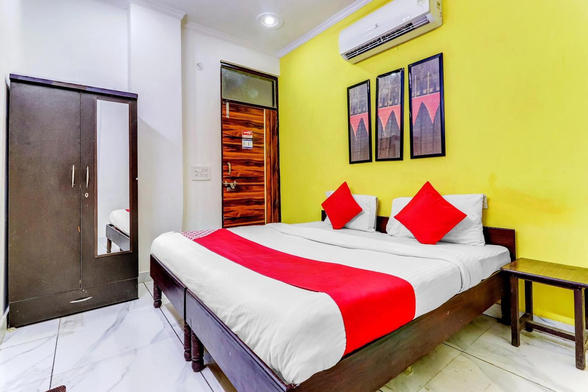 Hotel O Cozy Stay Delhi  Exterior photo